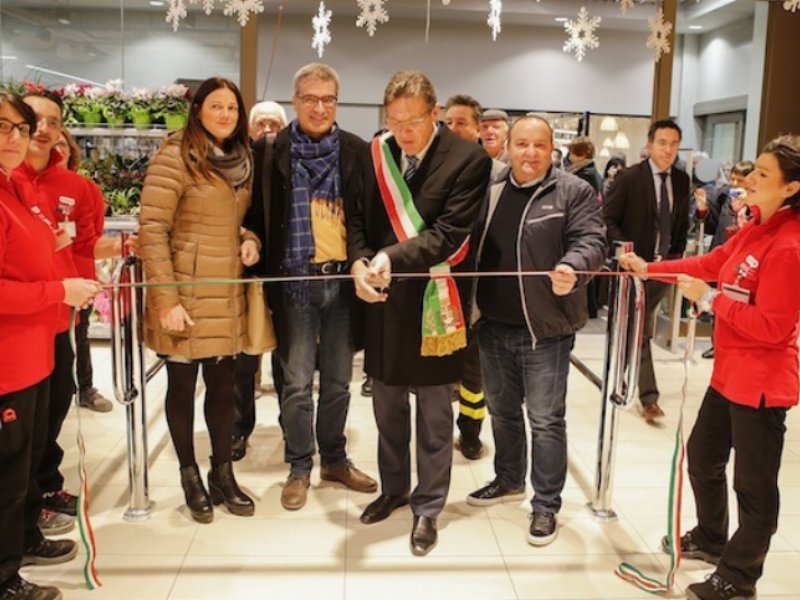 Riapre il supermercato Coop di Castelfranco Veneto