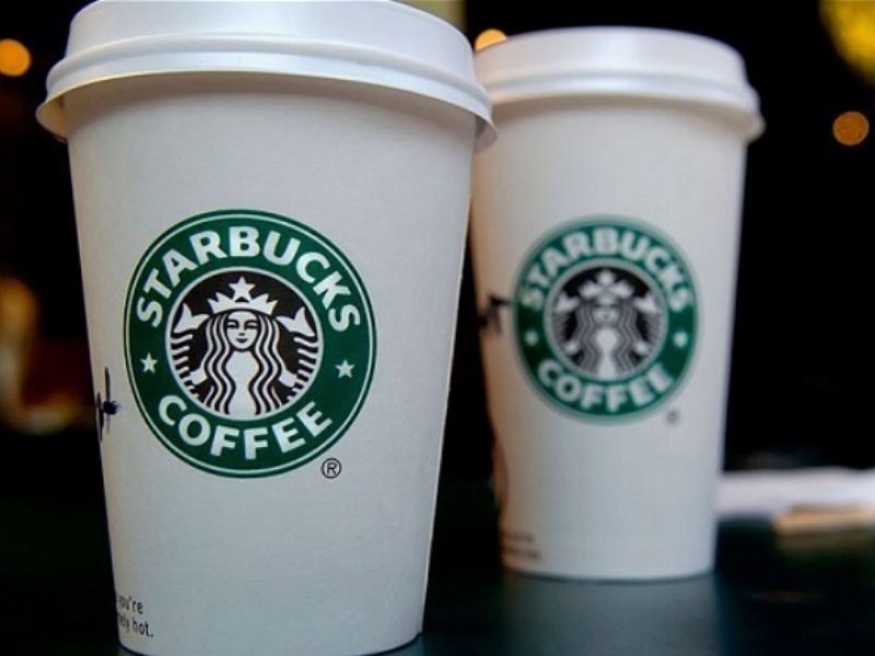 Starbucks: primo store a Milano nel 2017