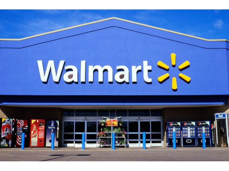 Walmart pronta a tagliare 7000 posti di lavoro