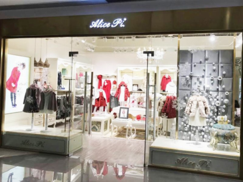 Alice Pi apre il primo store in Italia