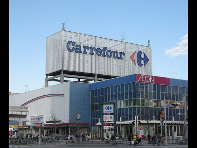 Carrefour: una sola immobiliare con la fusione Carmila-Cardety