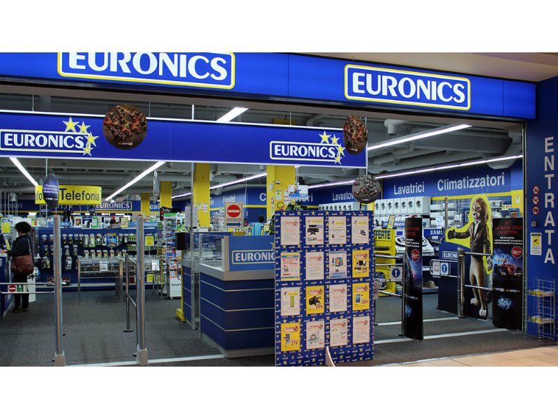 Euronics apre la corsa ai regali di Natale