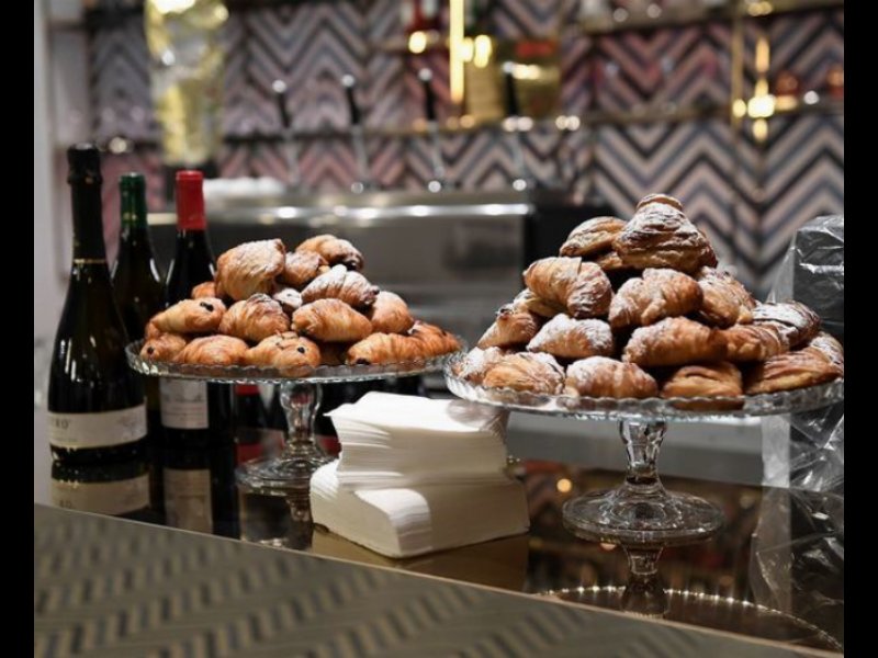 Eccellenze Campane in un nuovo negozio-ristorante a Milano Brera