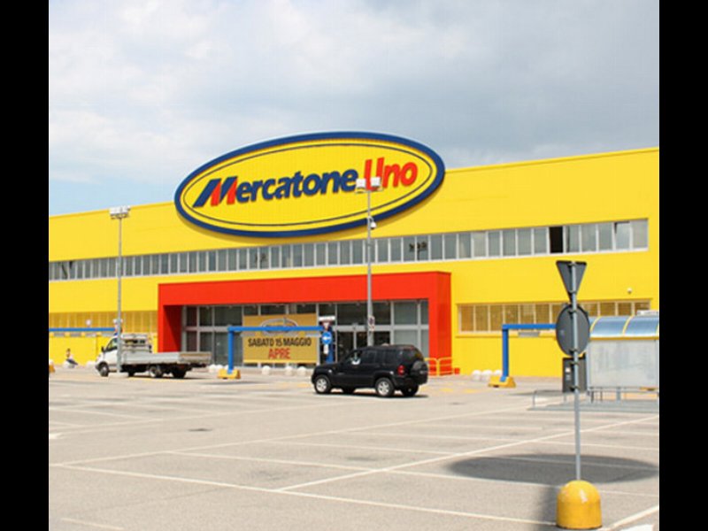 Mercatone Uno riapre 14 pdv per il periodo natalizio