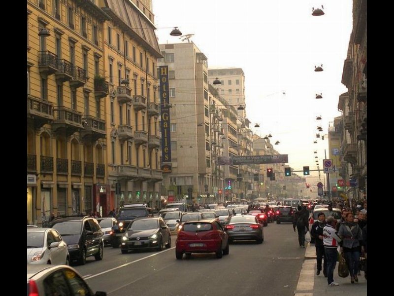 Milano attende un mini mall non alimentare in Corso Buenos Aires