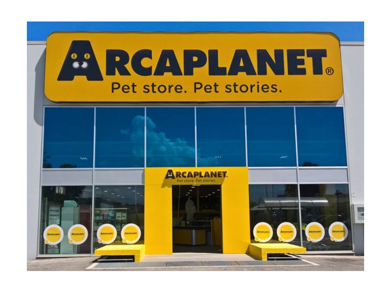 Arcaplanet inaugura 9 store