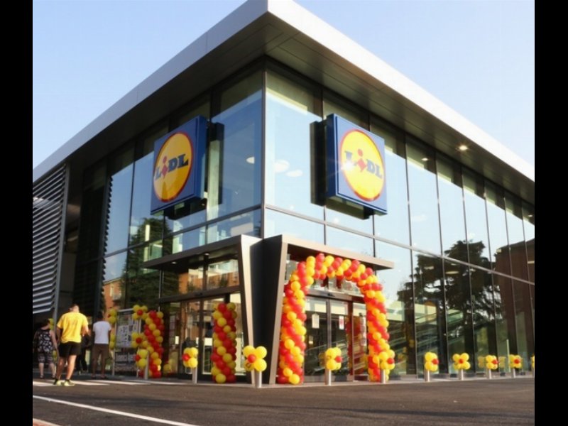 Lidl abbatte la plastica nei propri imballaggi