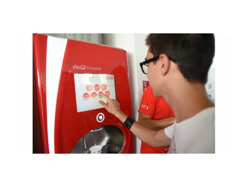 Coca-Cola HBC Italia presenta il dispenser Freestyle