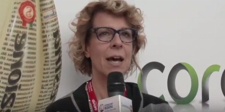 Coralis: Etichétto mette il turbo