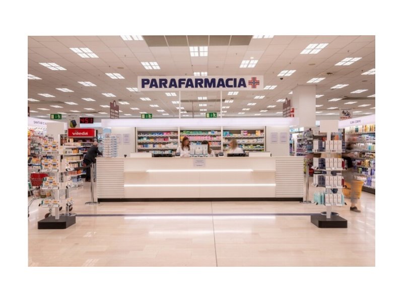 Esselunga inaugura la prima parafarmacia in Toscana