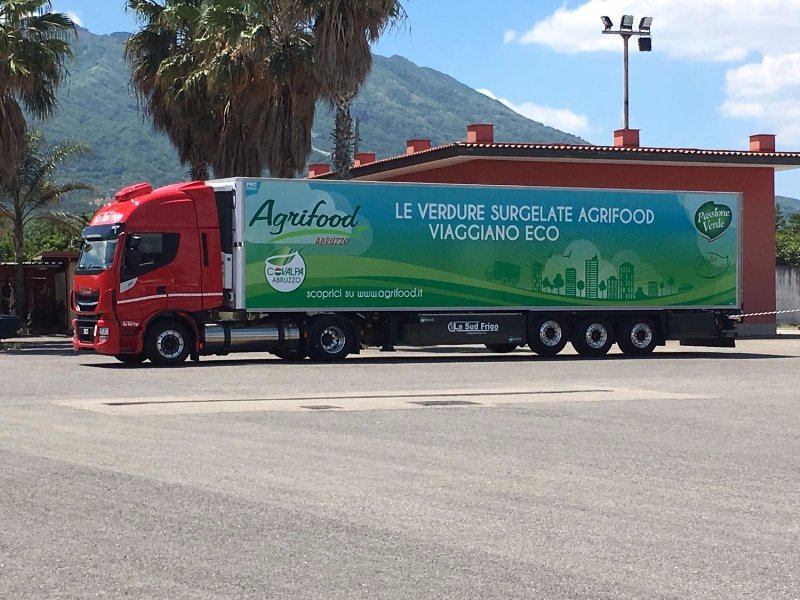 agrifood-covalpa-sceglie-iveco-stralis-400-np-per-il-trasporto-merci