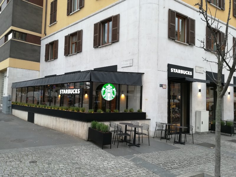 starbucks-programma-25-punti-di-vendita-a-milano