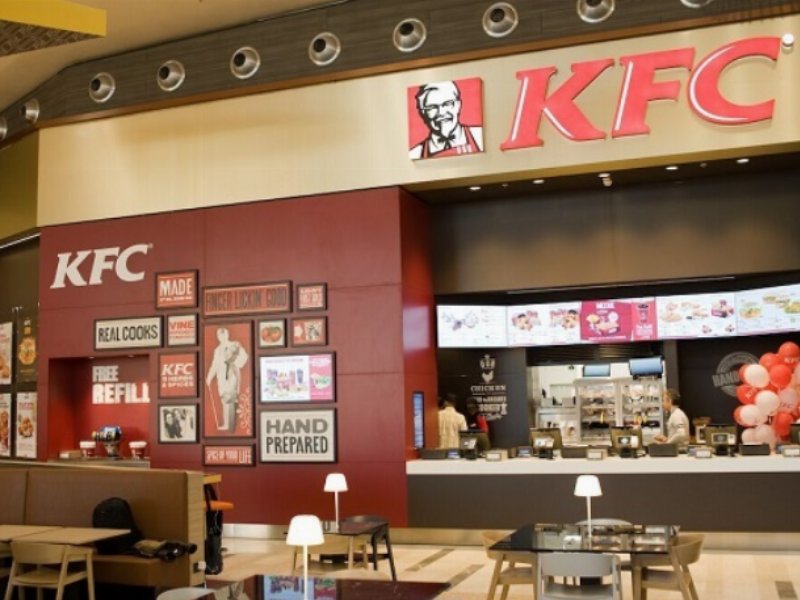 KFC apre a Roma