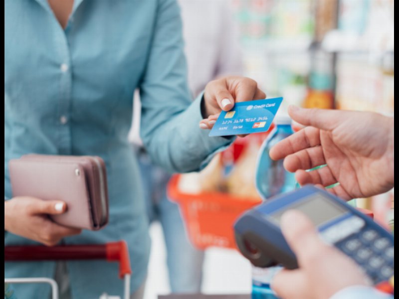 Auchan ed Esselunga le più convenienti. Parola di Altroconsumo