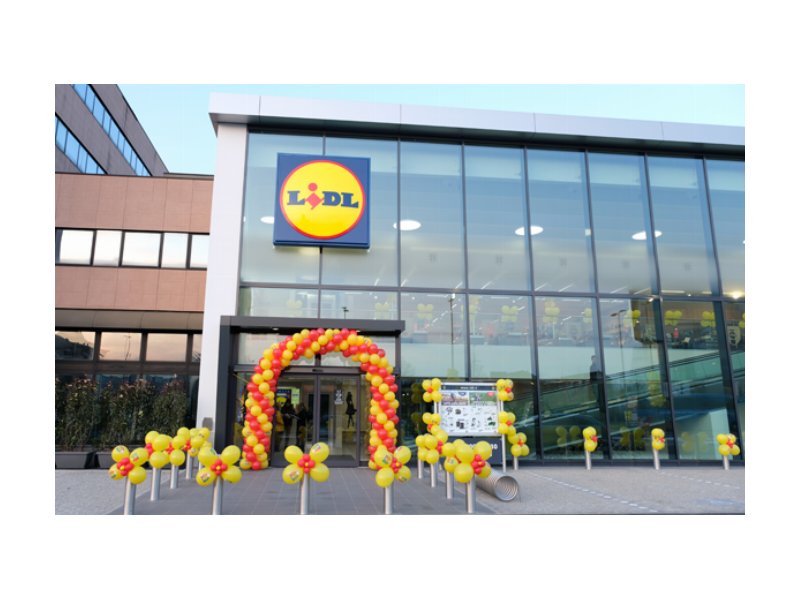 Lidl inaugura a Milano un nuovo format cittadino green e sostenibile