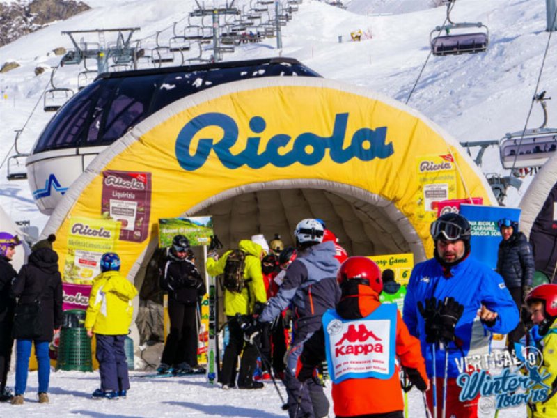 Ricola scende in pista per il Vertical Winter Tour