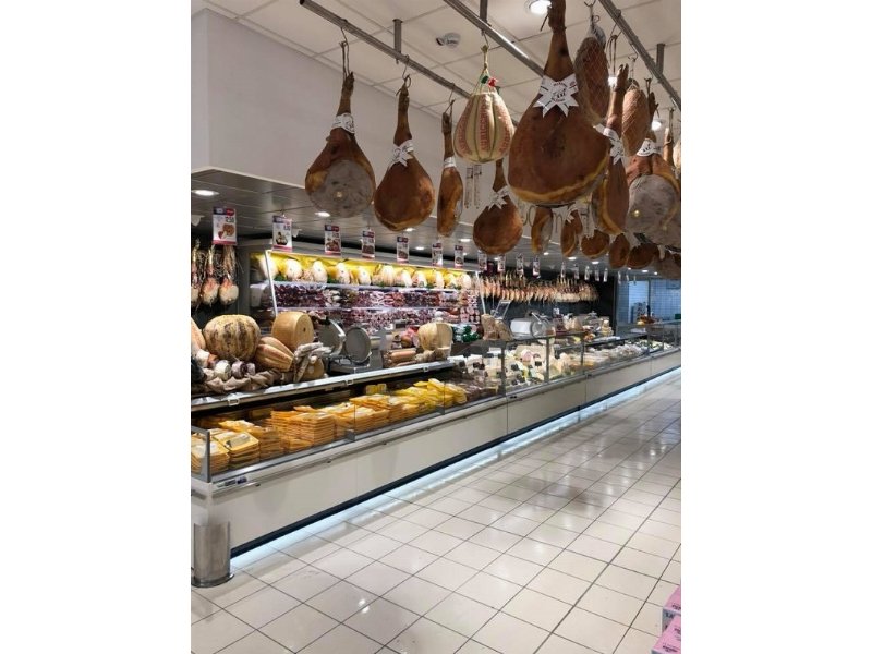 Supermercati Piccolo (VéGé) si espande in Campania