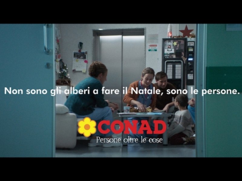 Conad, "il bello del Natale sono le persone"