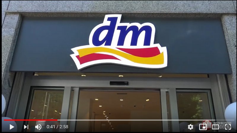 DM Drogerie Markt fa poker a Milano