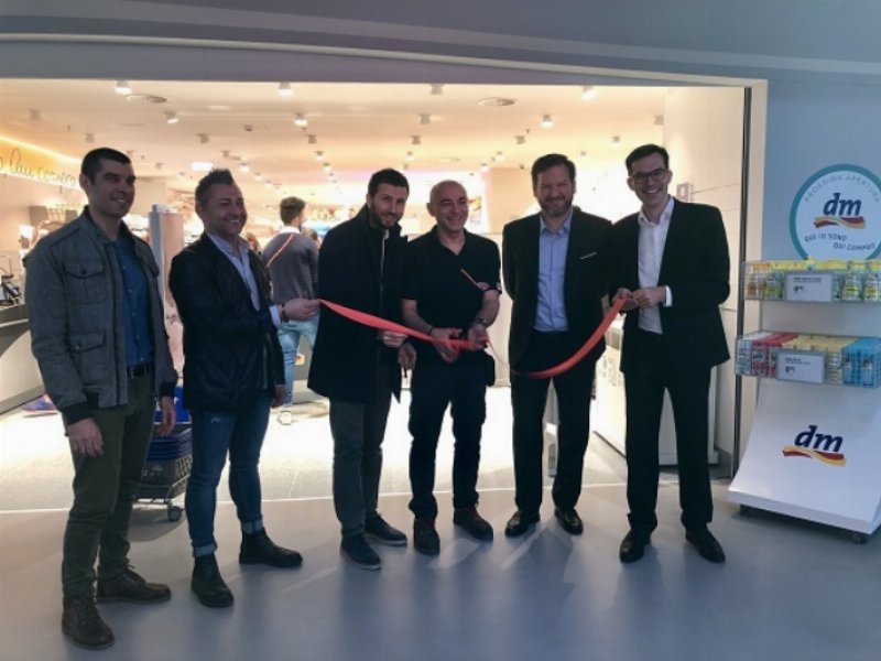 dm drogerie markt inaugura a Bologna