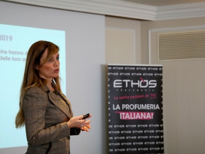 Ethos Profumerie continua a crescere