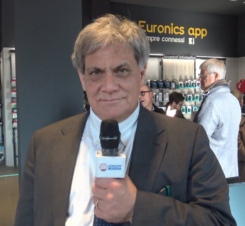 Euronics inaugura un concept store “interactive” a Milano