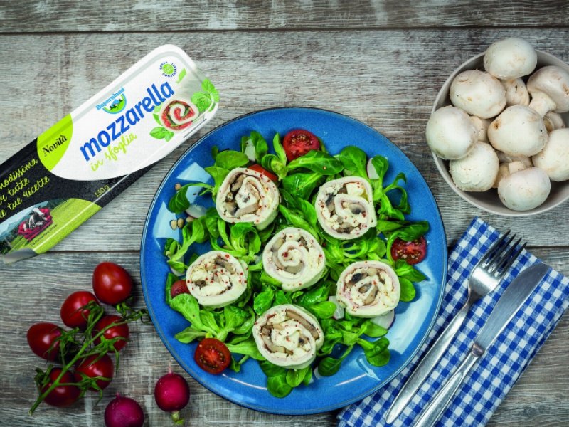 mozzarella-in-sfoglia-di-bayernland-un-formato-unico-per-un-prodotto-versatile-e-genuino