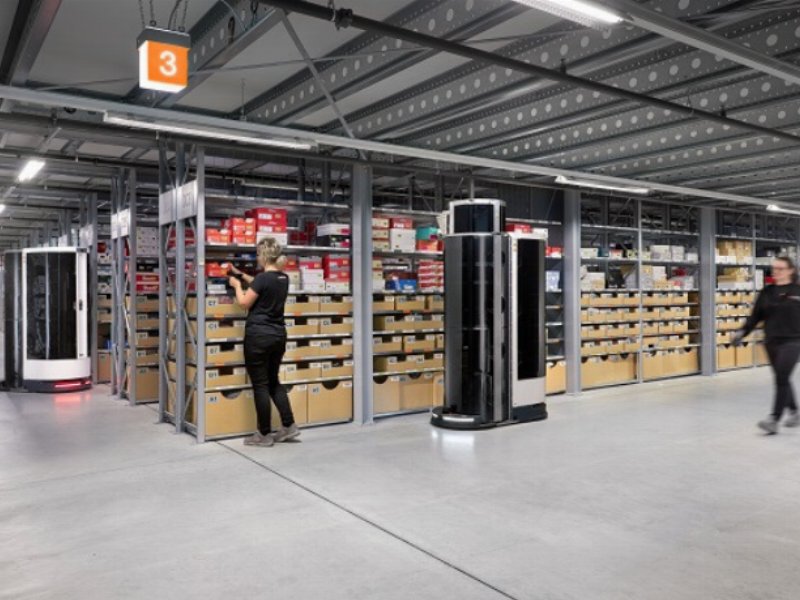 zalando-rende-operativi-i-due-robot-logistici-toru