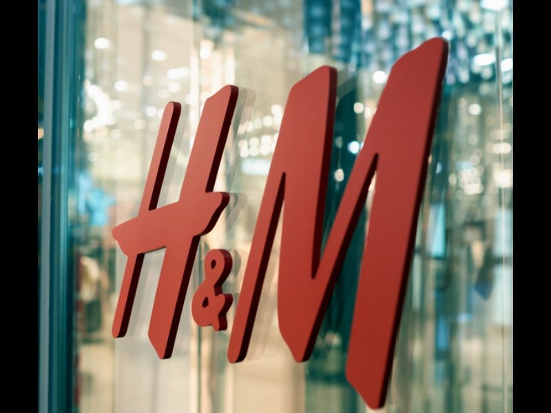 H&M investe ancora nel mercato dell'usato