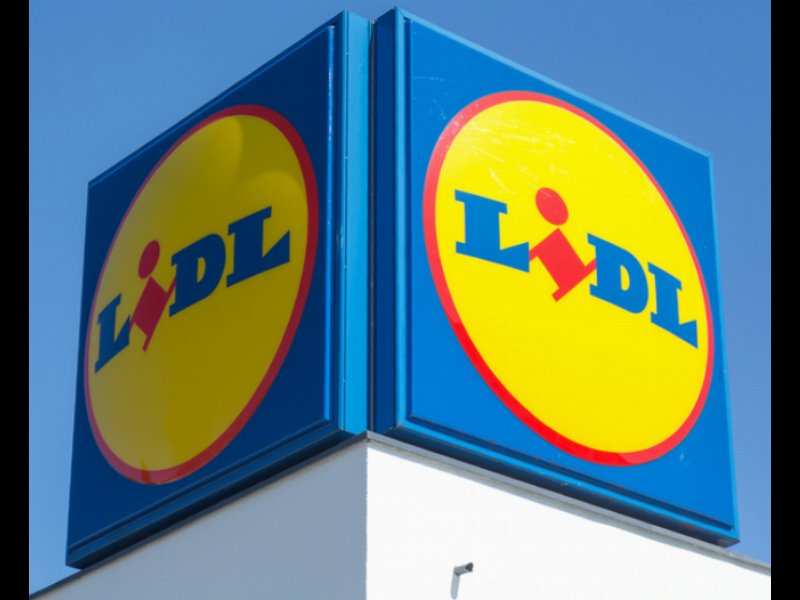 Le plastiche usa e getta escono dagli scaffali di Lidl