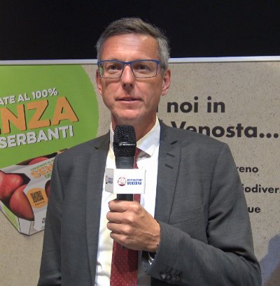 Mela Val Venosta presenta la linea di mele senza diserbanti