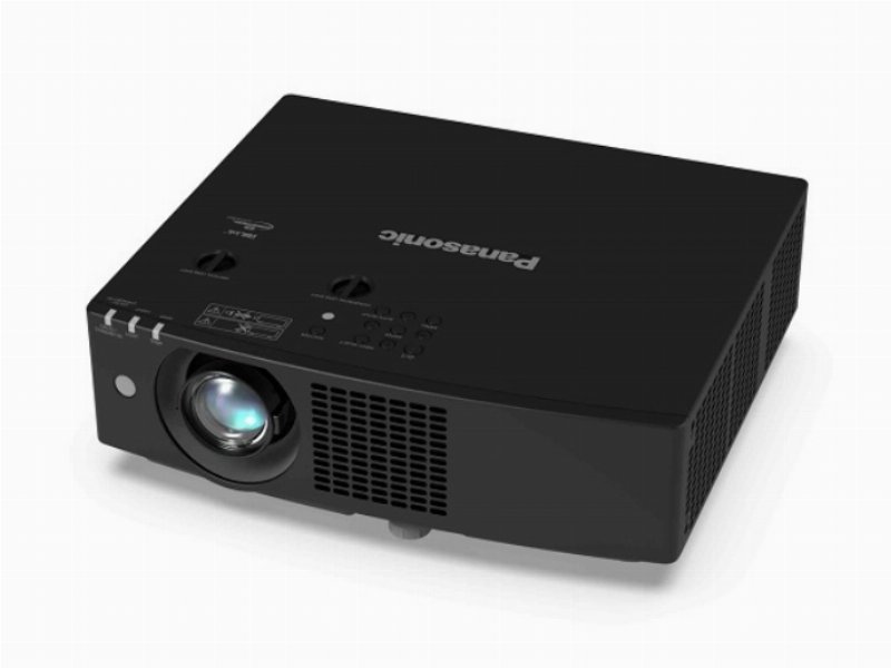 Panasonic presenta la serie di proiettori laser portatili da 6000 lumen