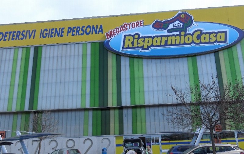 Risparmio Casa lancia il format megastore