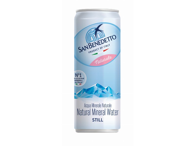 San Benedetto lancia l’acqua minerale in lattina sleek