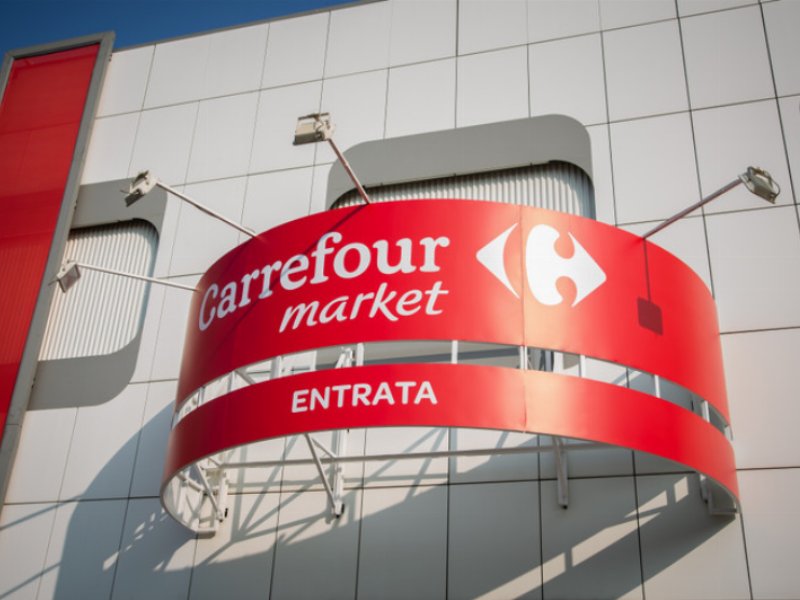 Carrefour cerca una strategia per il rilancio