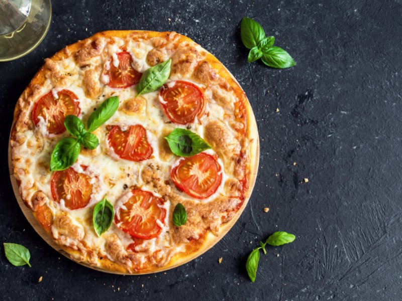 Fase 3: Coldiretti, pizza Margherita compie 131 anni, -50% vendite