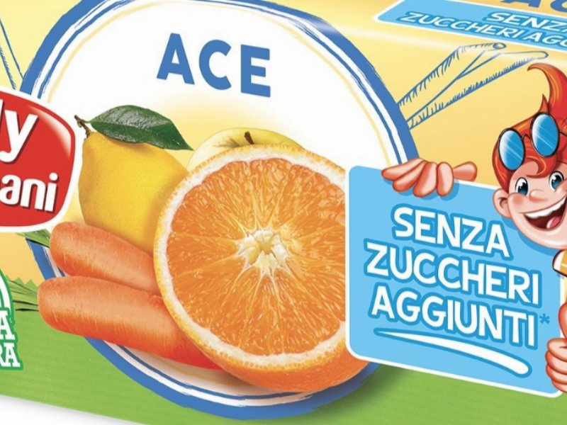 Jolly Colombani la nuova linea delle bevande alla frutta