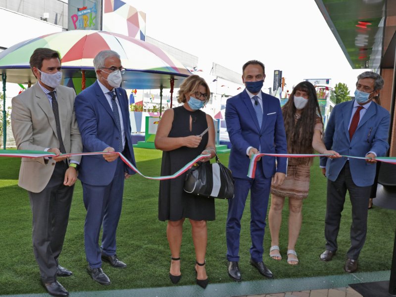 Vicolungo The Style Outlets inaugura il «Kinder Joy of moving Park»