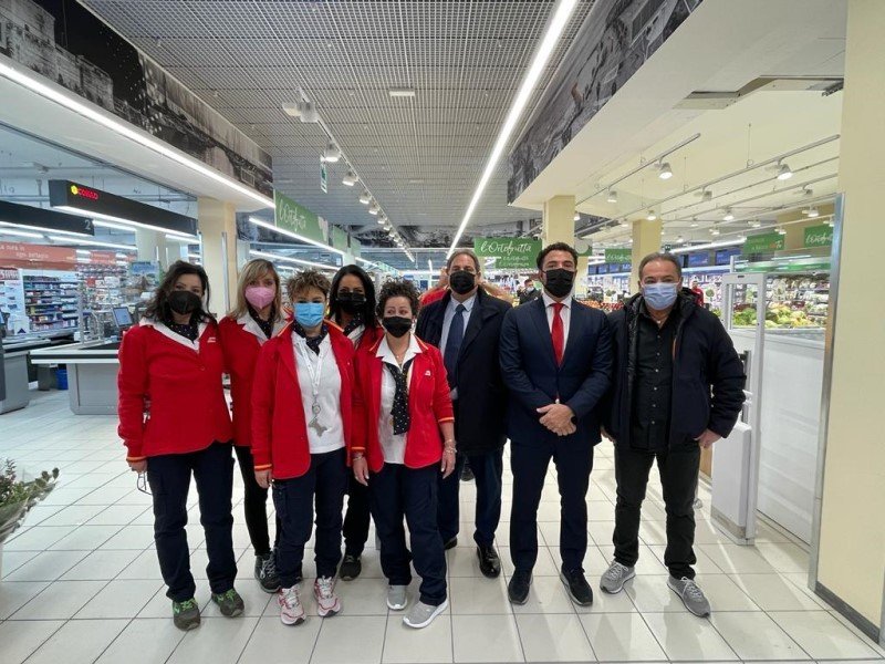  Il supermercato Conad di via Don Giuseppe Papacchini riapre a Civitavecchia