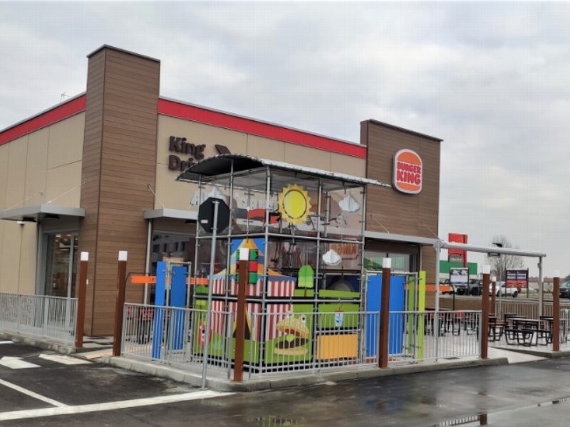 Burger King apre un nuovo ristorante della catena a Novara