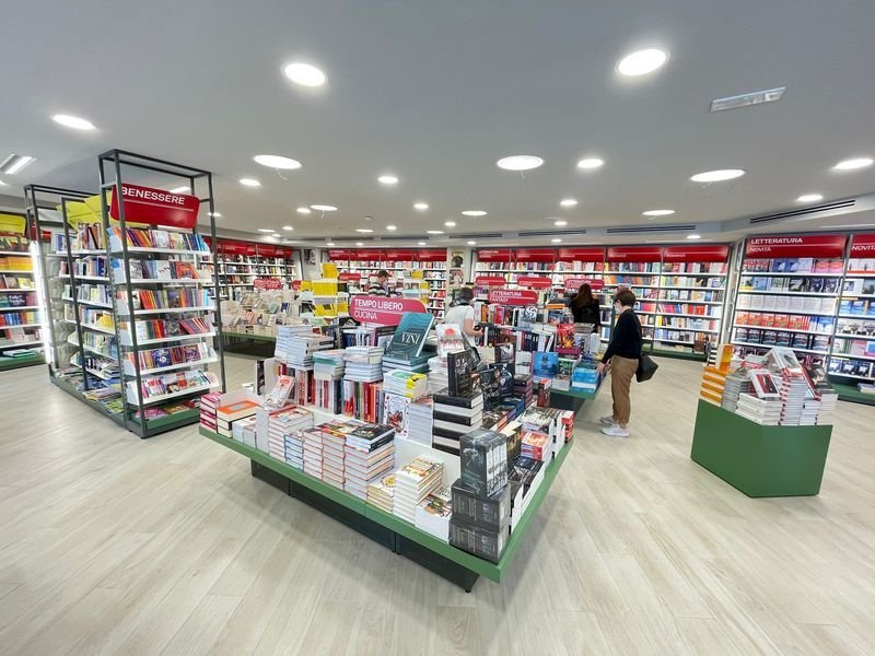 Dieci nuove aperture sull'agenda di Mondadori Retail