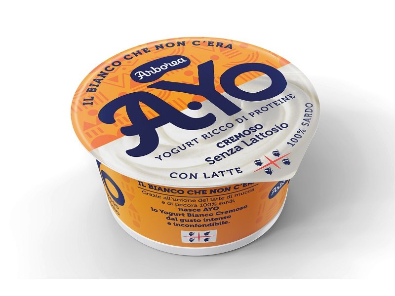 a-star-yo-la-gamma-di-yogurt-bianco-che-innova-la-categoria-e-piace-ai-white-lover