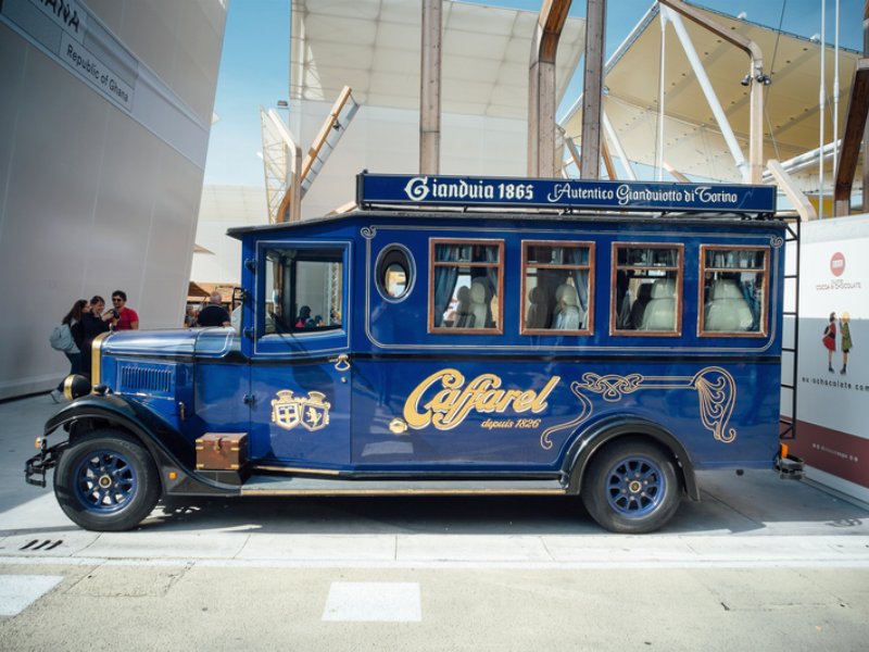 Lindt & Sprüngli delibera la fusione con Caffarel