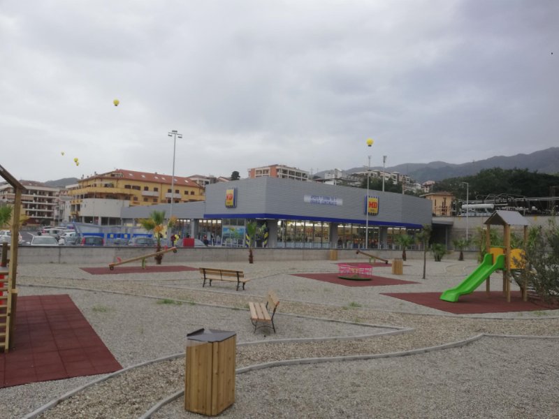 MD: anche un parco giochi per l’8° punto vendita di Messina