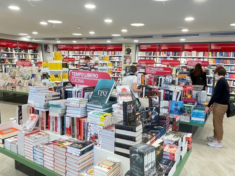 Mondadori Retail: 10 nuove librerie