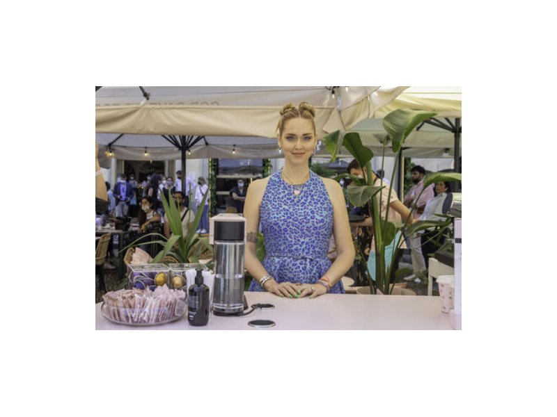 Nespresso lancia il Nespresso X Chiara Ferragni Temporary Café