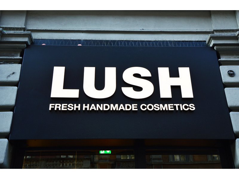 Perché Lush ha deciso di lasciare i social...a partire da oggi