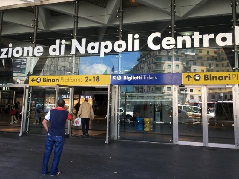 Una nuova food hall a Napoli Centrale