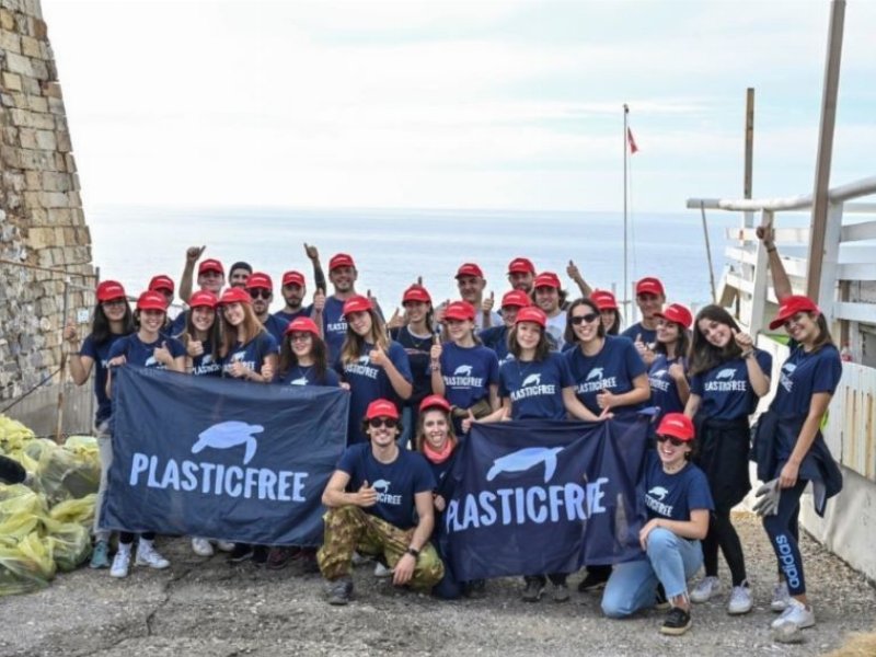 Conad Nord Ovest a sostegno del progetto di pulizia delle spiagge