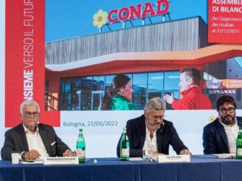 Conad pronta a cedere il 46% di Bdc Italia. Sale al 25% la quota nella centrale europea Agecore